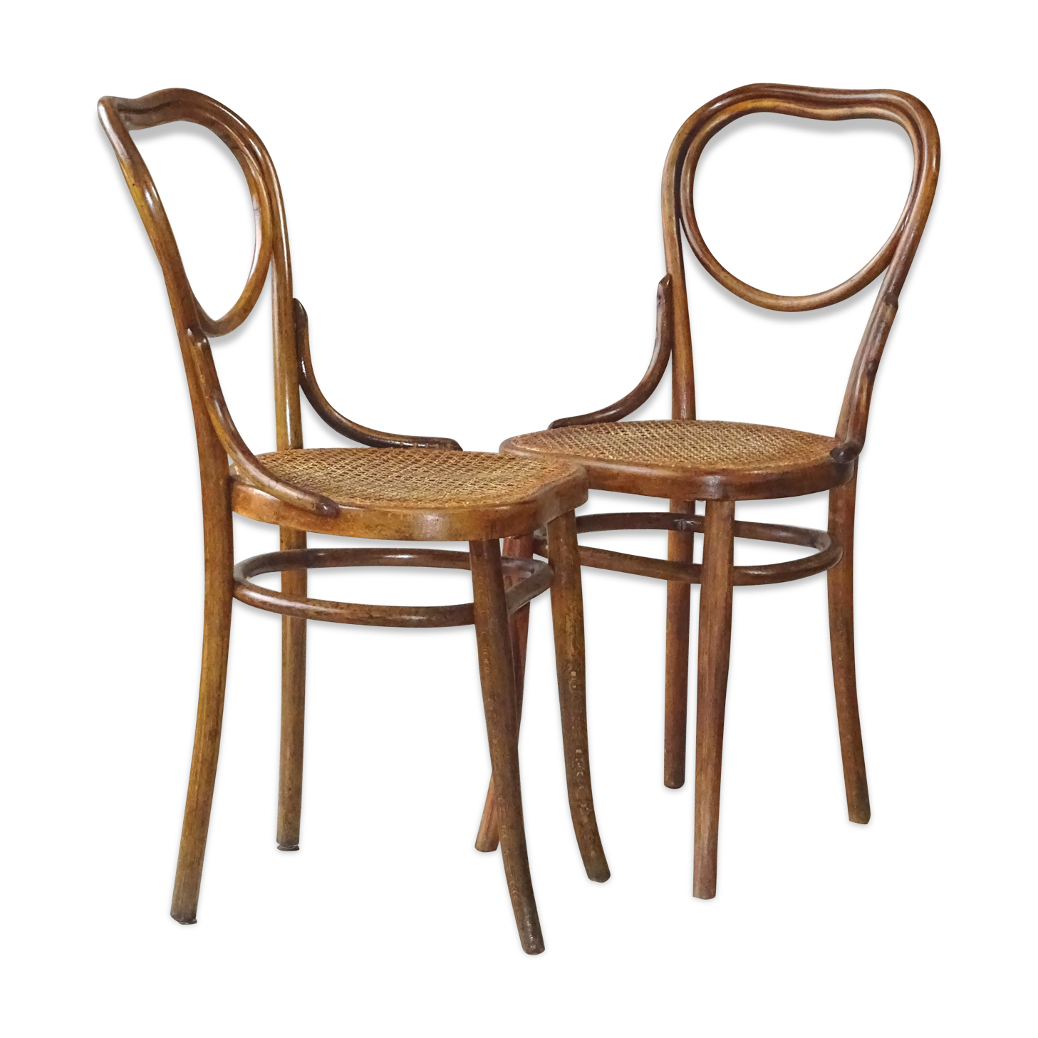 Chaises Thonet n°28 de 1900 cannées " cœur"