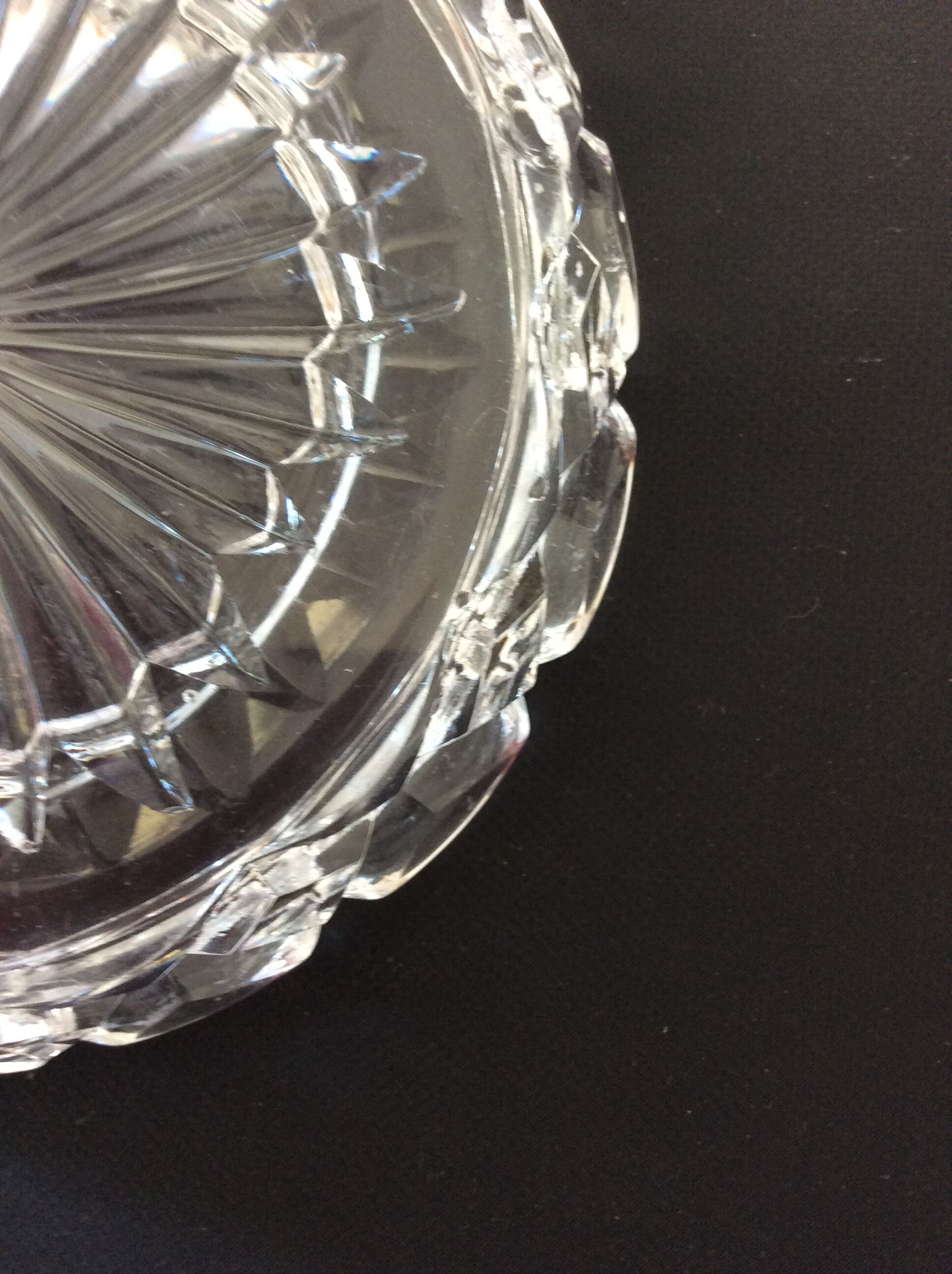 Set of 2 bottle unders - inscription SEVRES