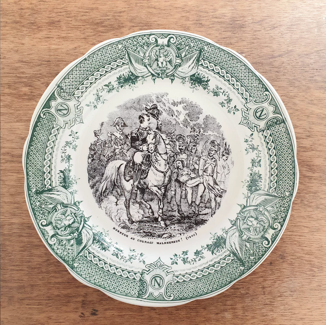 Talking plates Napoleon series