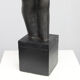 Sculpture en bronze d'un torse féminin debout par Francine Govers, années 1990.