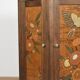 Buffet ou armoire d'angle, à 3 faces, en bois massif, sculpté et peint.