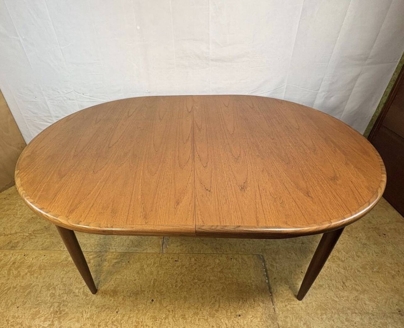 MidCentury Retro Vintage Teak Oval Extending Dining Table G Plan Fresco1960