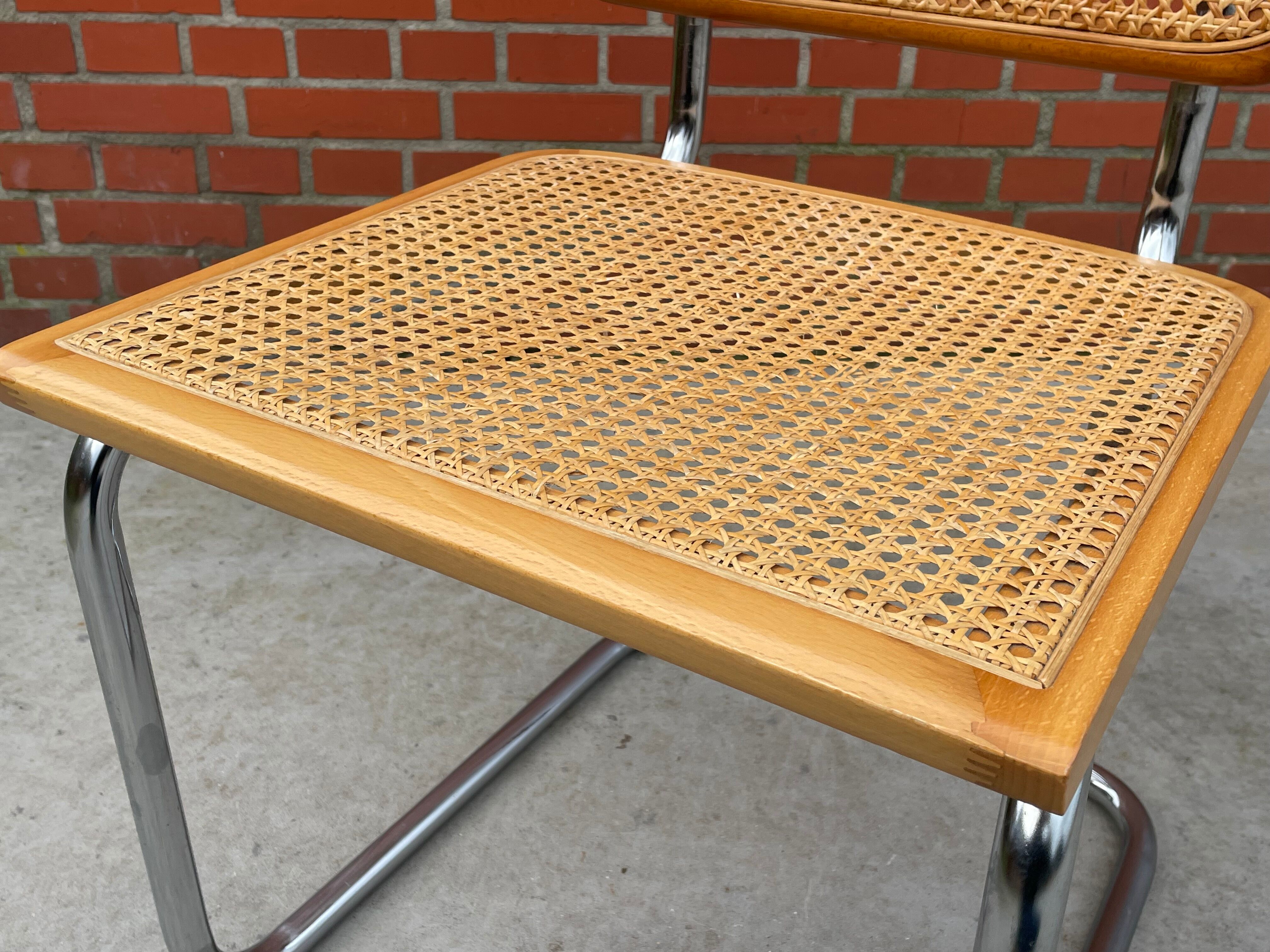 Chair Cesca model with armrests B64 in chrome