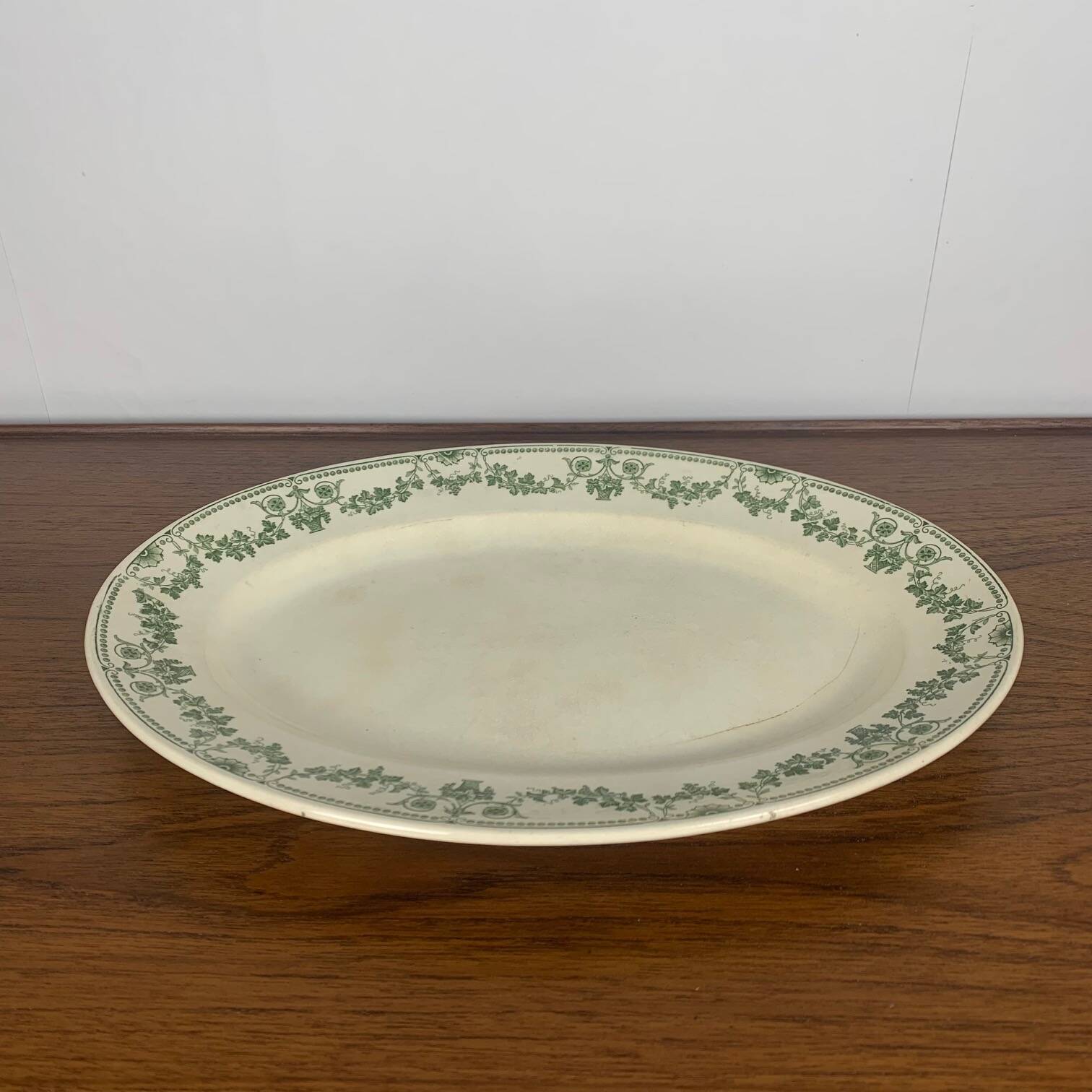 Grand Plat ovale modèle "Champagne ", Badonviller, vert