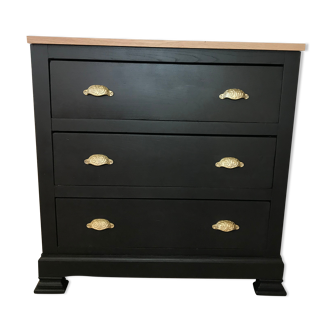 Vintage chest of drawers