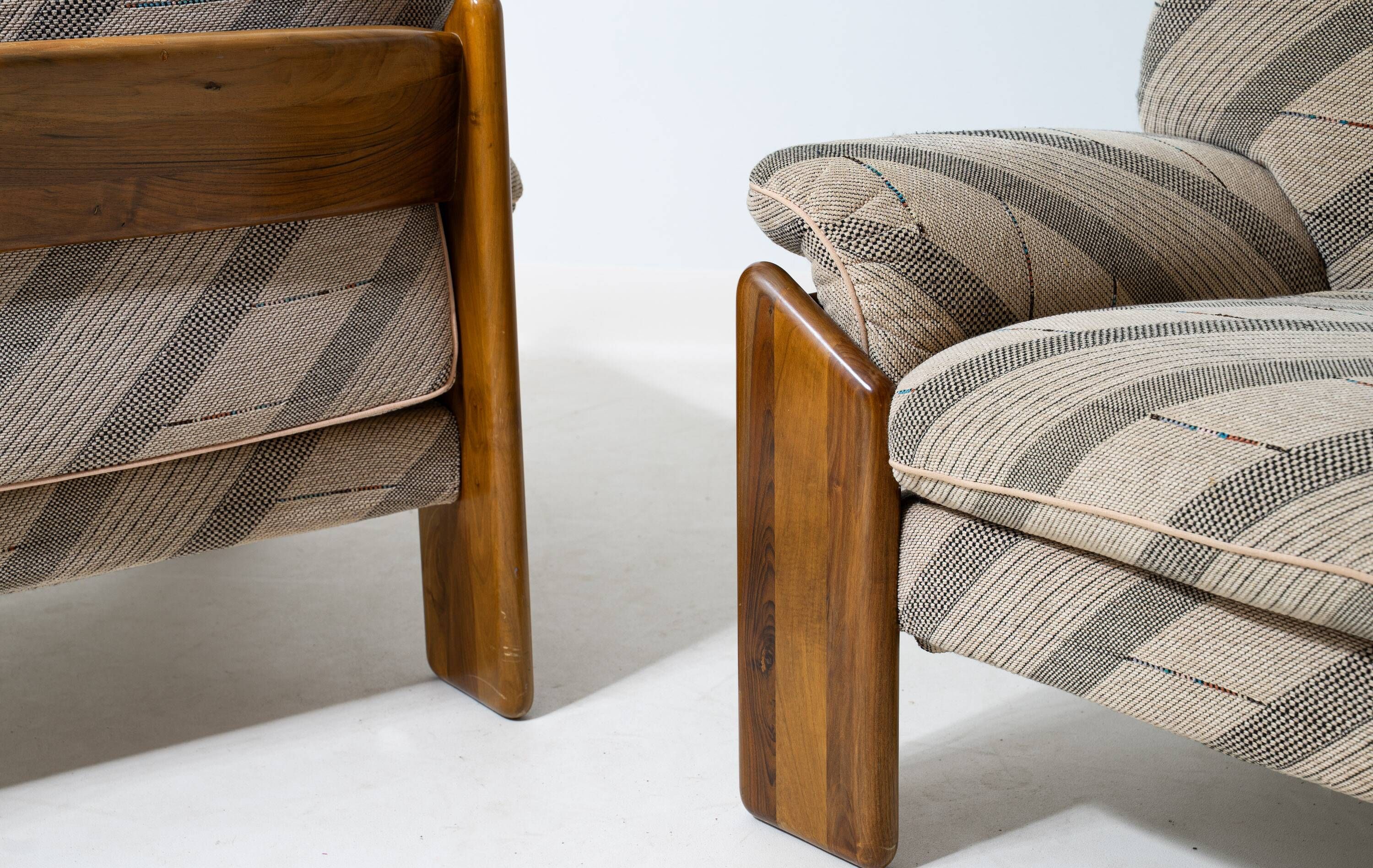 Sapporo lounge chairs by Mario Marenco