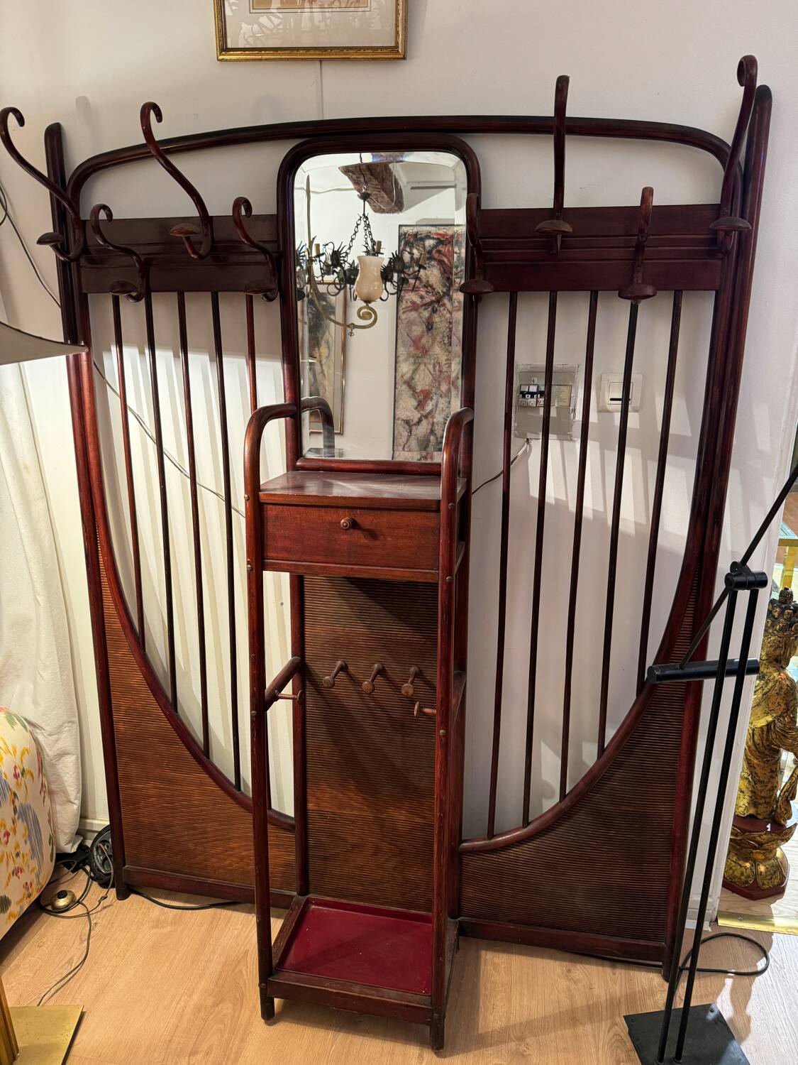 Thonet Art Wall Coat Rack