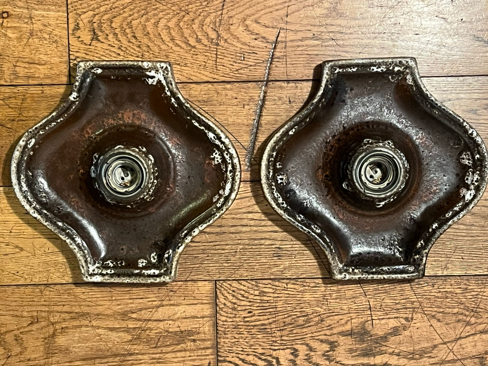 Hustadt Meuchten ceramic wall light pair