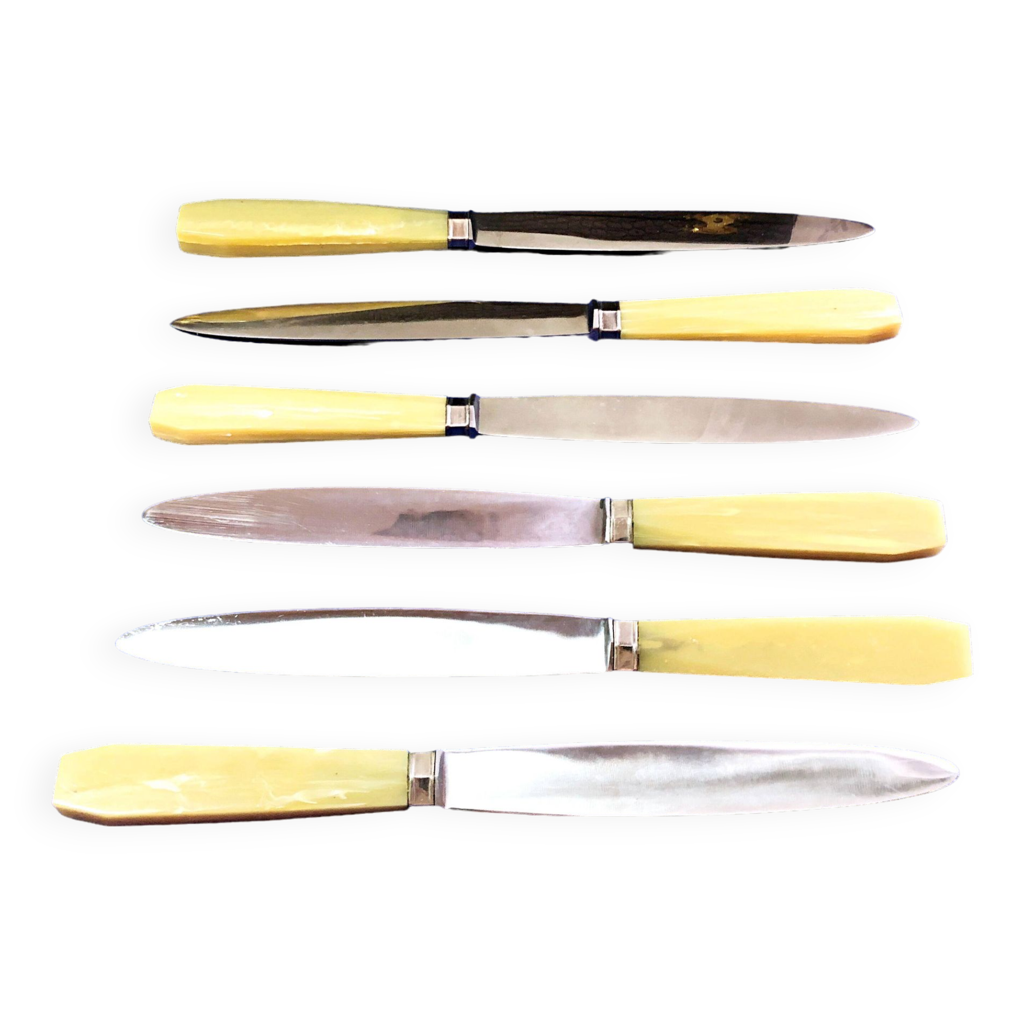 Box of 6 bakelite handle table knives France early 20th century