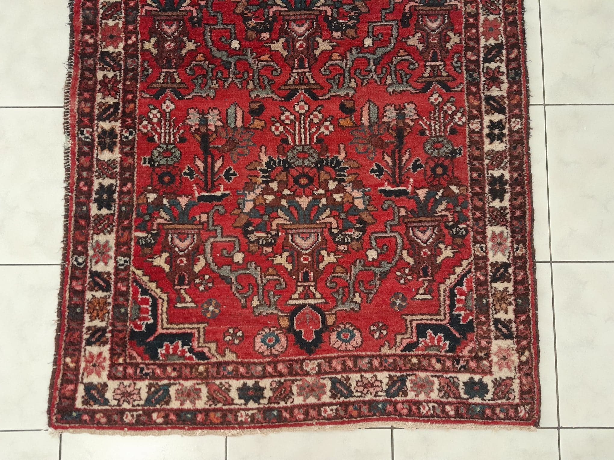 Handmade Persian Sarough rug 149x100cm