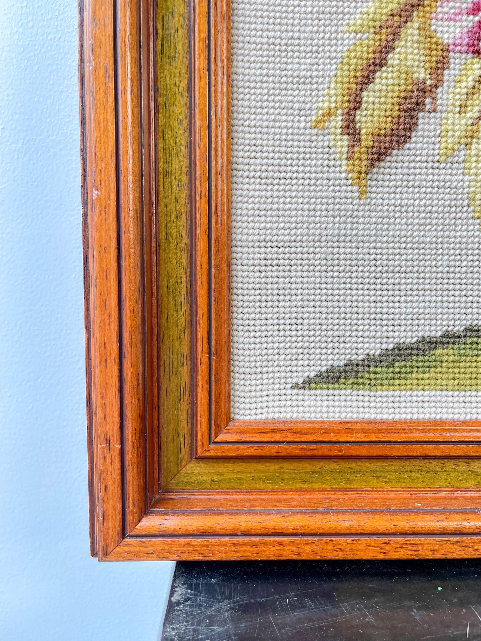 Vintage Floral Canvas Tapestry - Retro Wall Hanging Embroidery