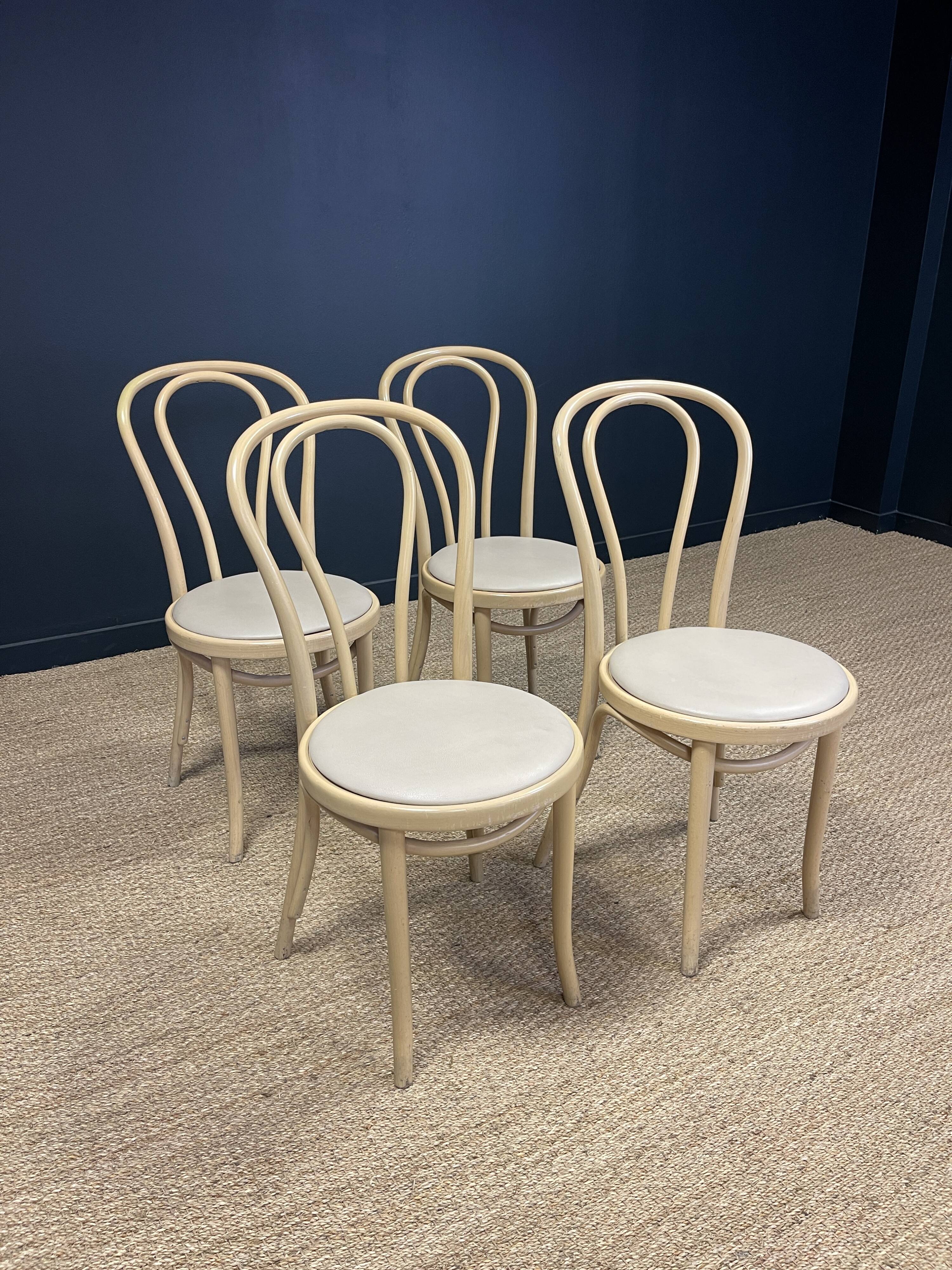 Set of 4 Thonet type bistro chairs light curved wood & Skaï GO IN Germany