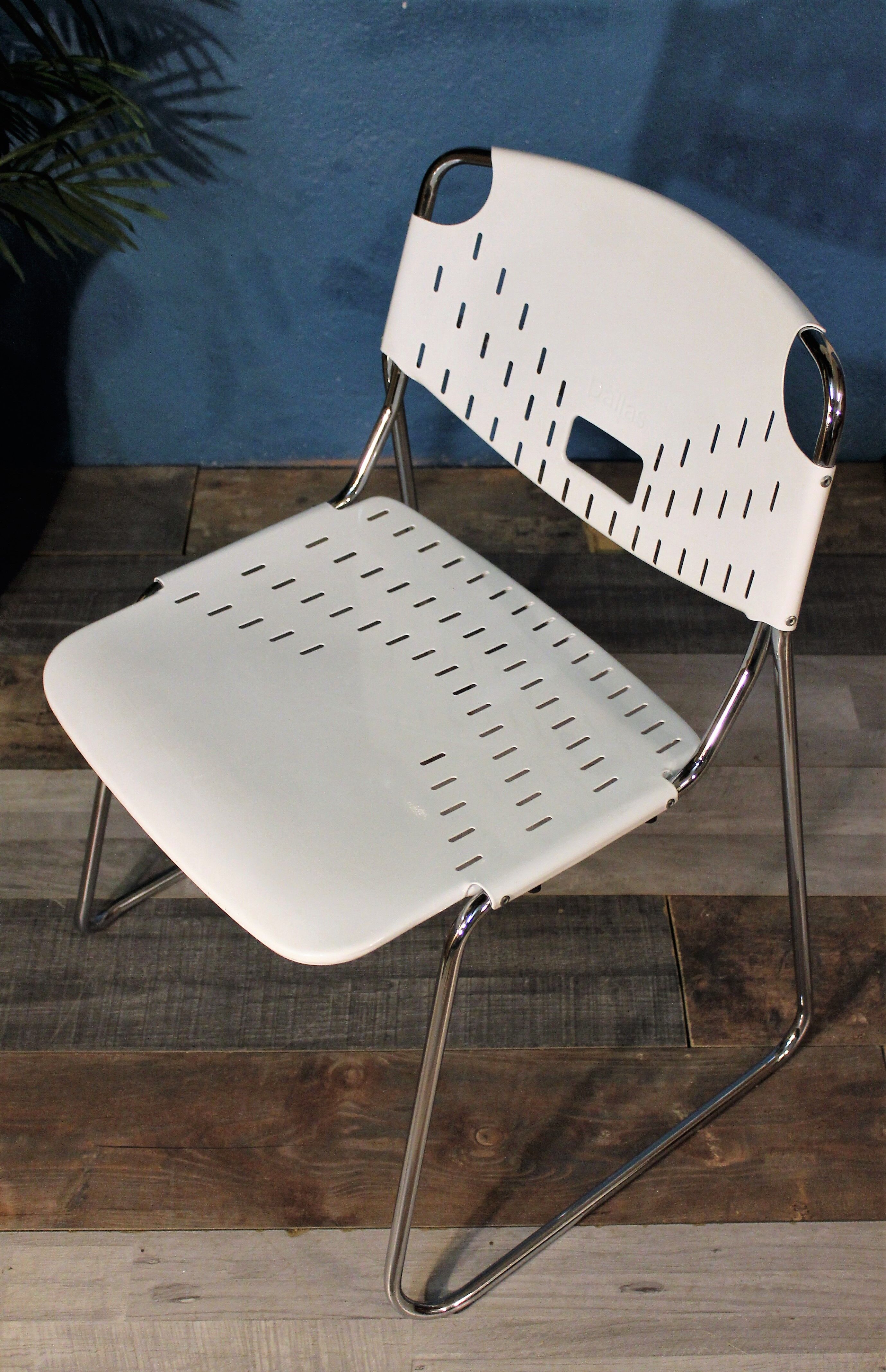 "Dallas" Favaretto Chairs 1975