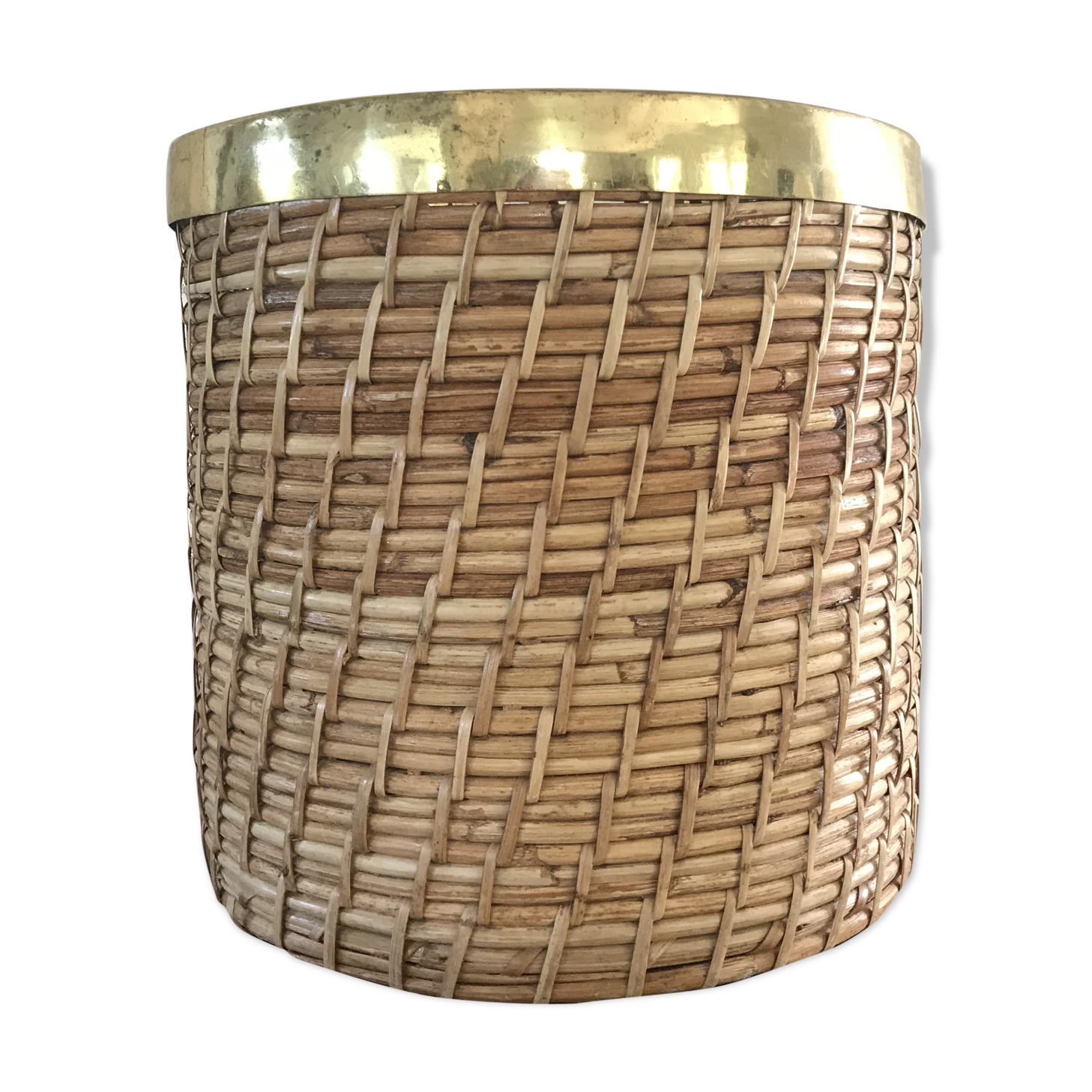 Roasted pot rattan and vintage brass