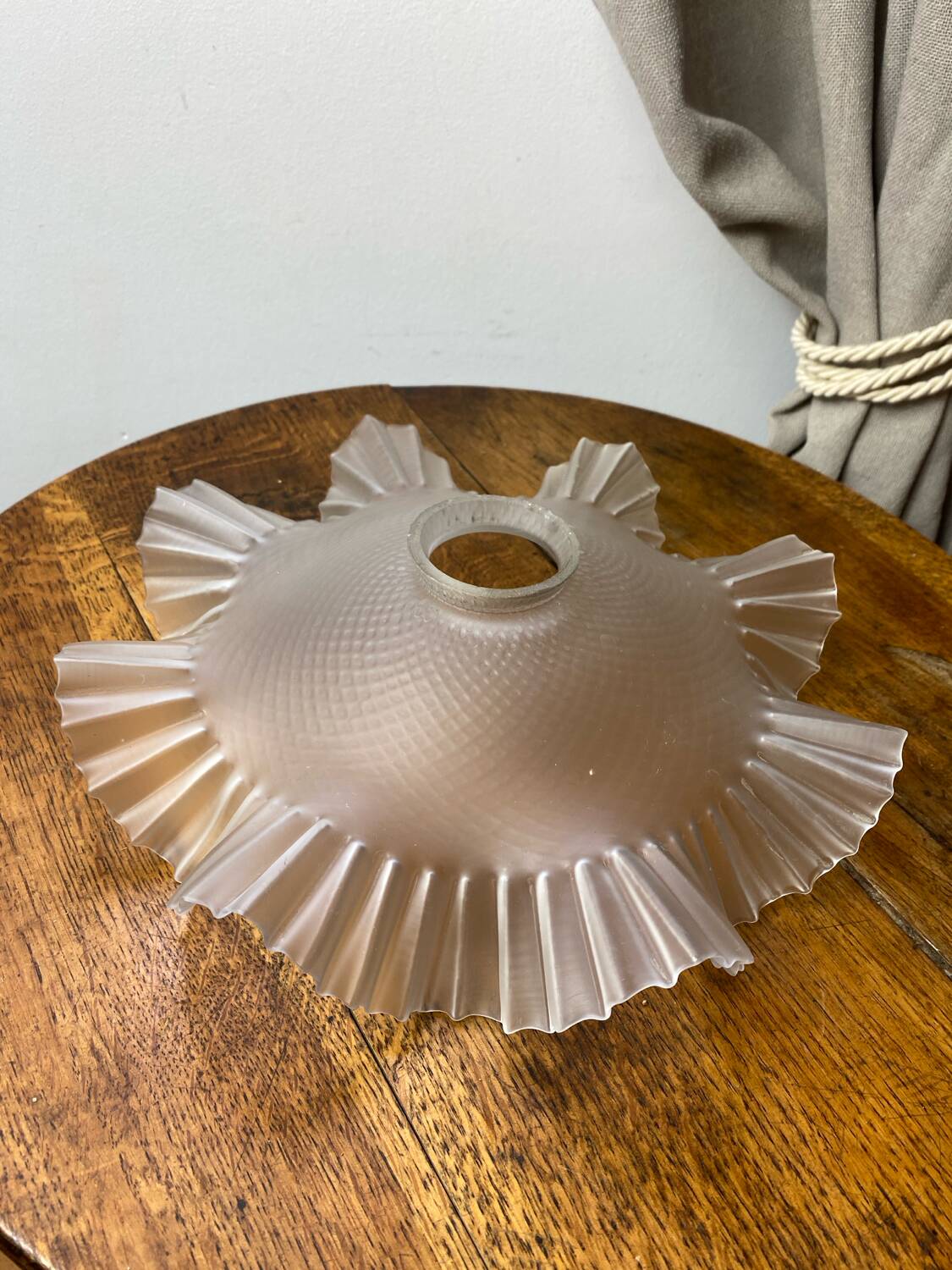 Serrated glass light fixture, 1930