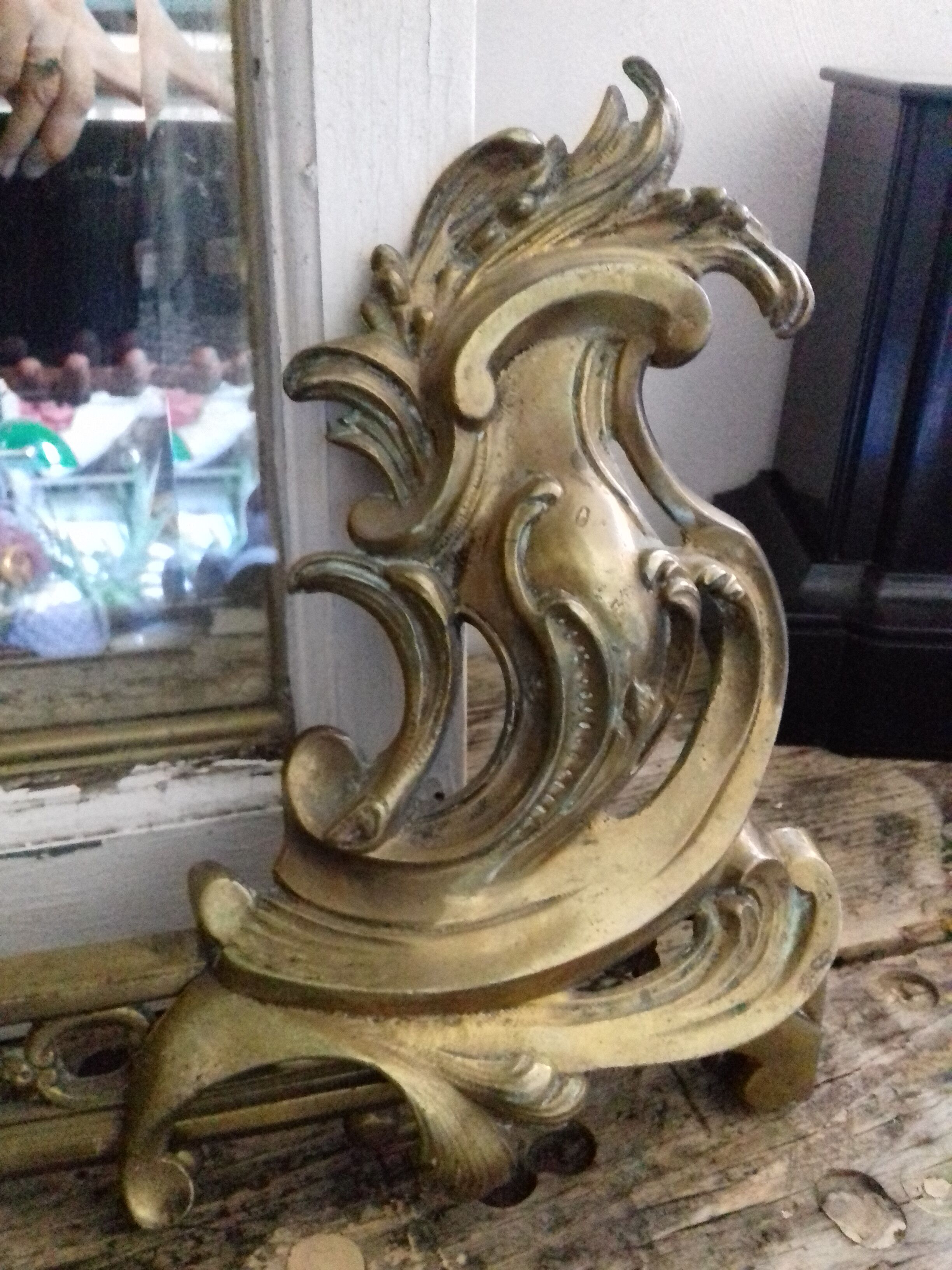 Bronze fireplace bar