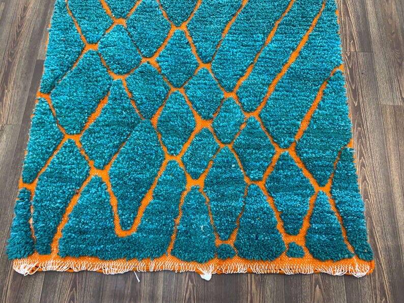 Tapis beni ouraine fait main traditionnelle taille 140 x 260 cm