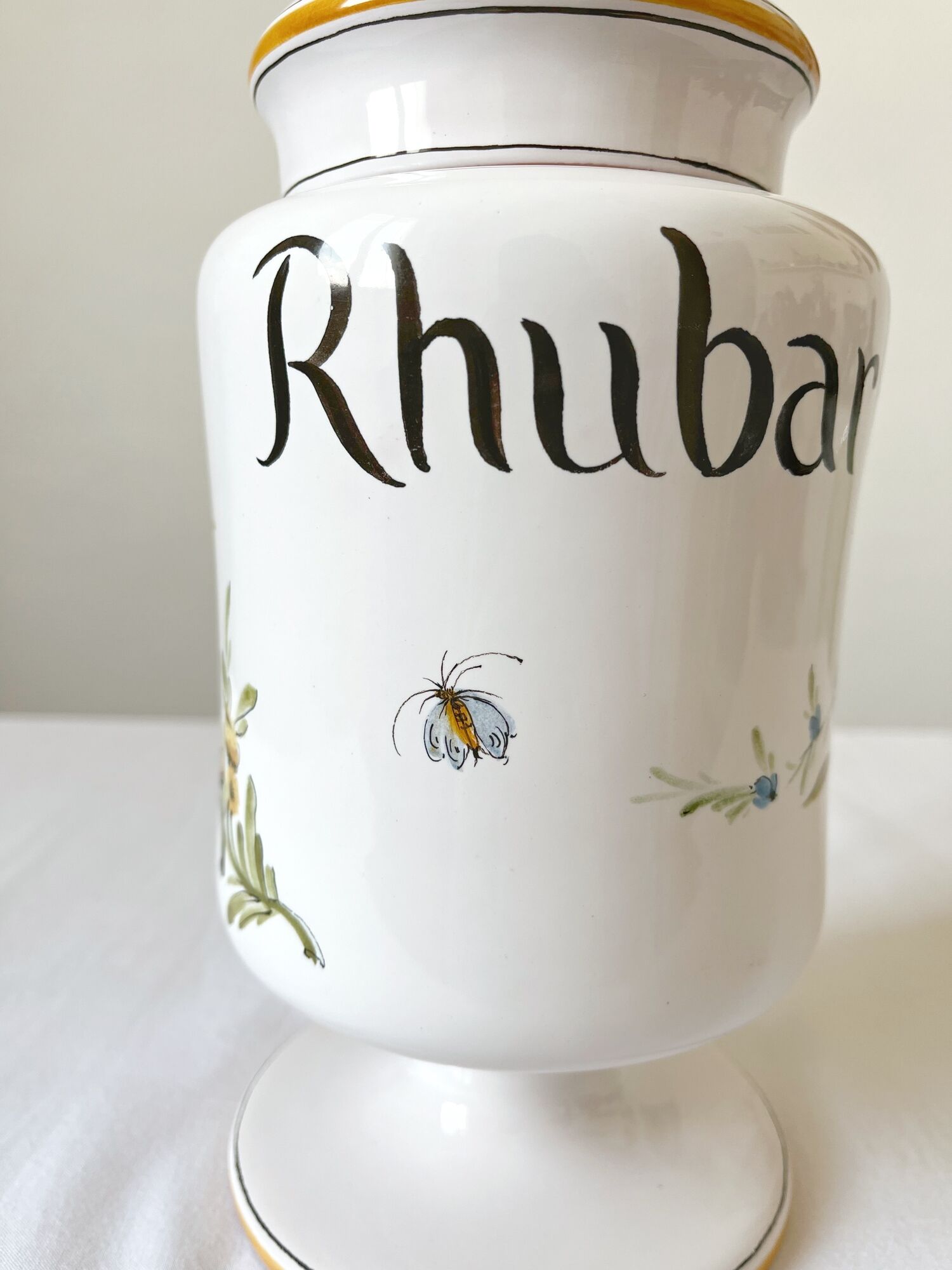 Apothecary pot Rhubarbe signed Lallier earthenware of art of Moustiers