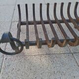 Cast iron log holder