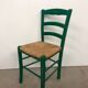 Chaise en bois avec assise en paille