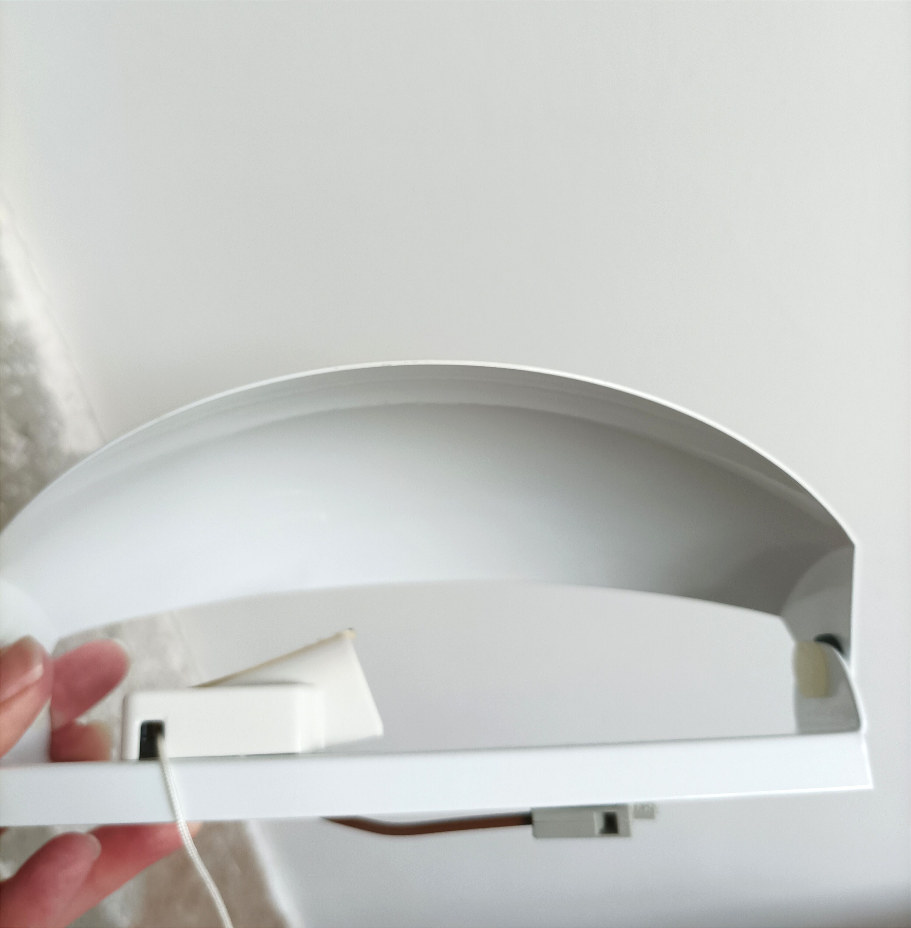 Vintage Habitat swivel pull light