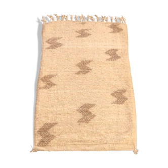 Beni ouarain white and beige  64x106cm