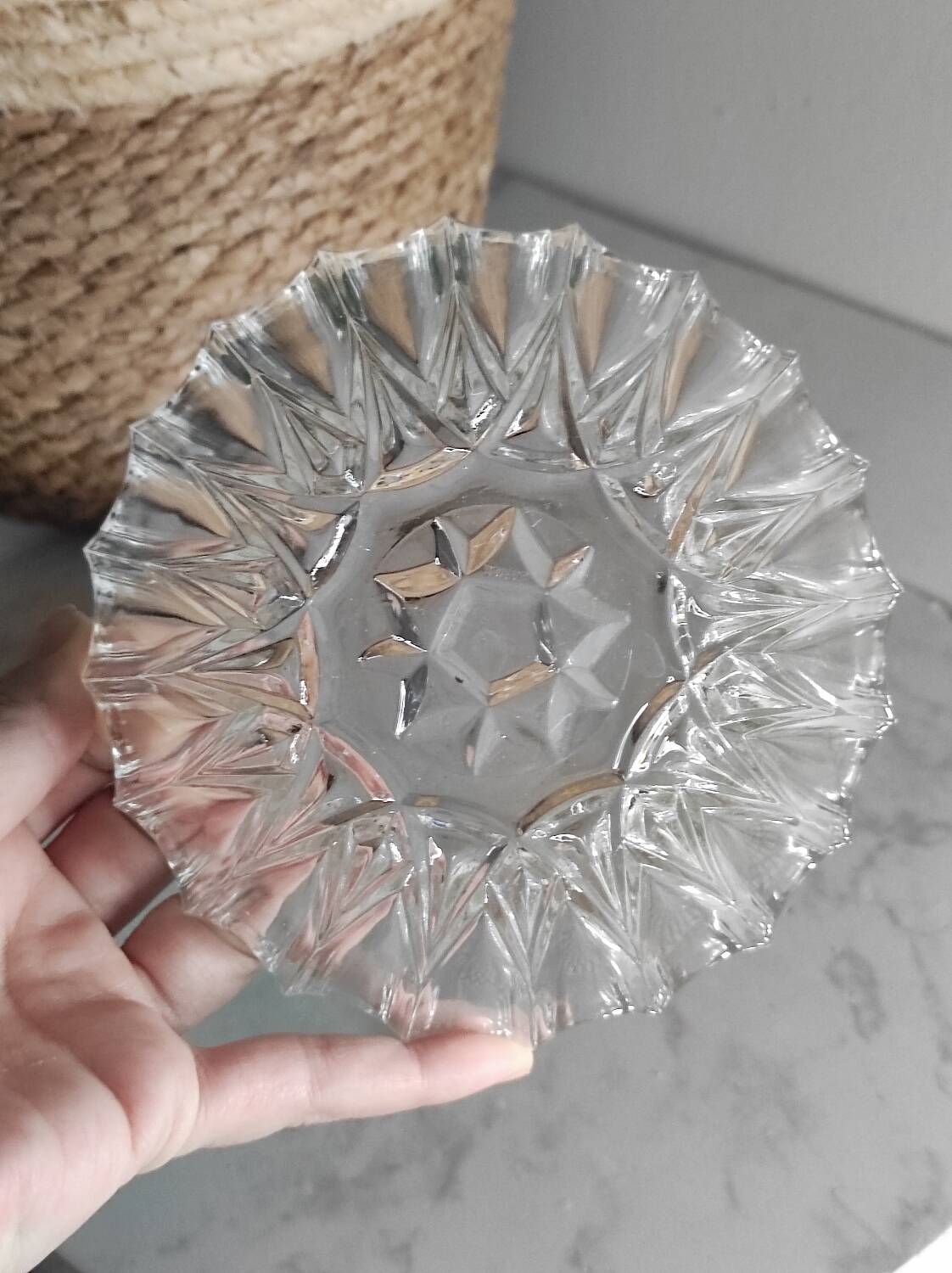 Cut glass bowl