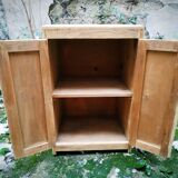 Old fir closet