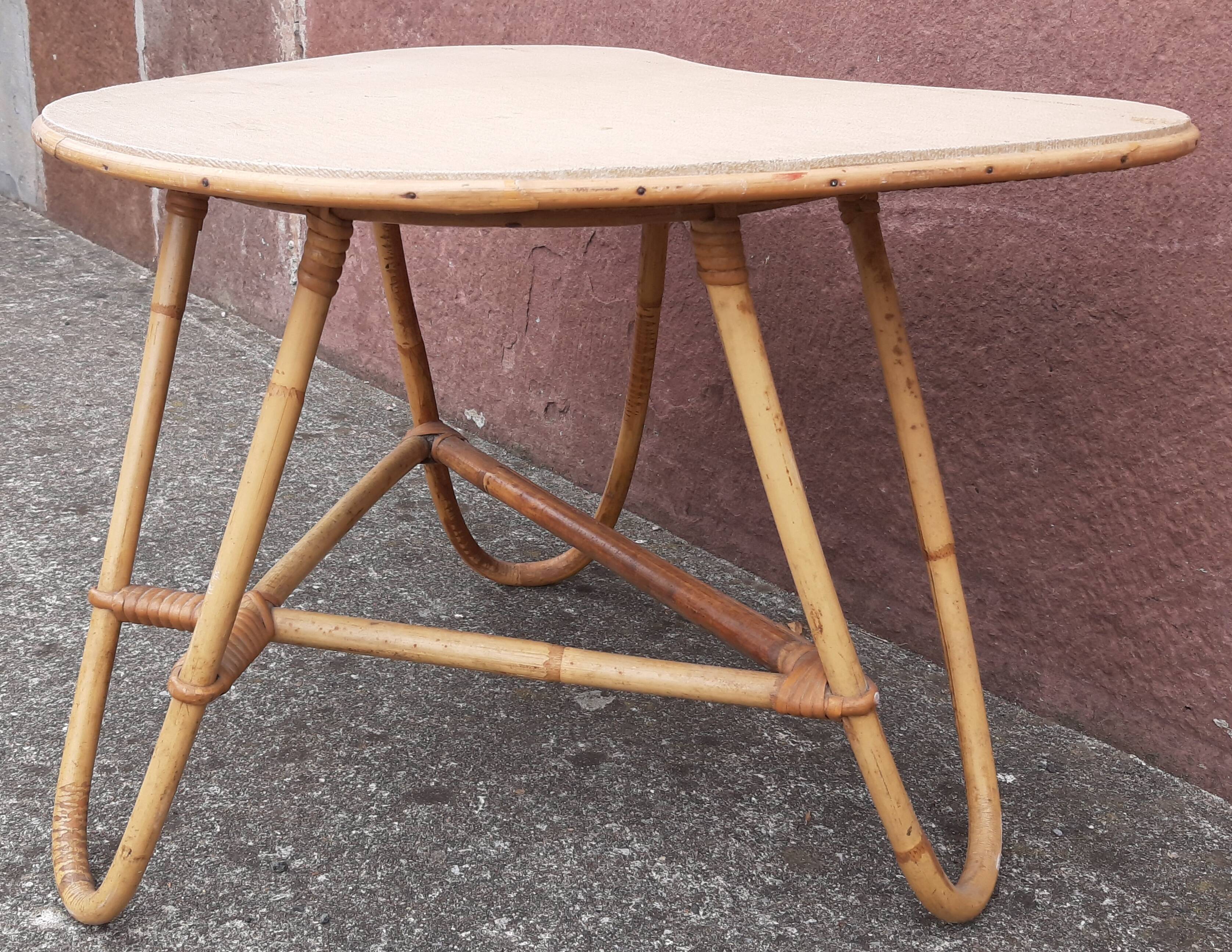 Coffee table, side table, pedestal table or end table in bamboo.