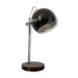 Eyeball desk lamp