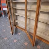 Wall display cabinet shelf