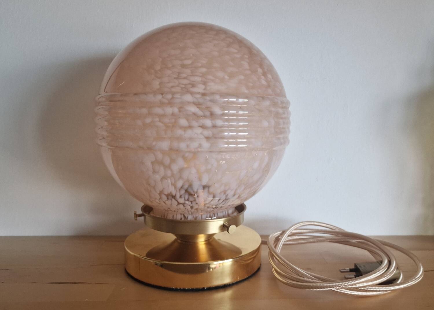 Pink Clichy glass globe in touch lamp