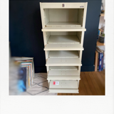 Metal piece of furniture with valves