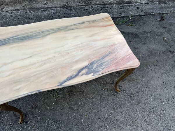 Table basse en laiton doré avec plateau en onyx