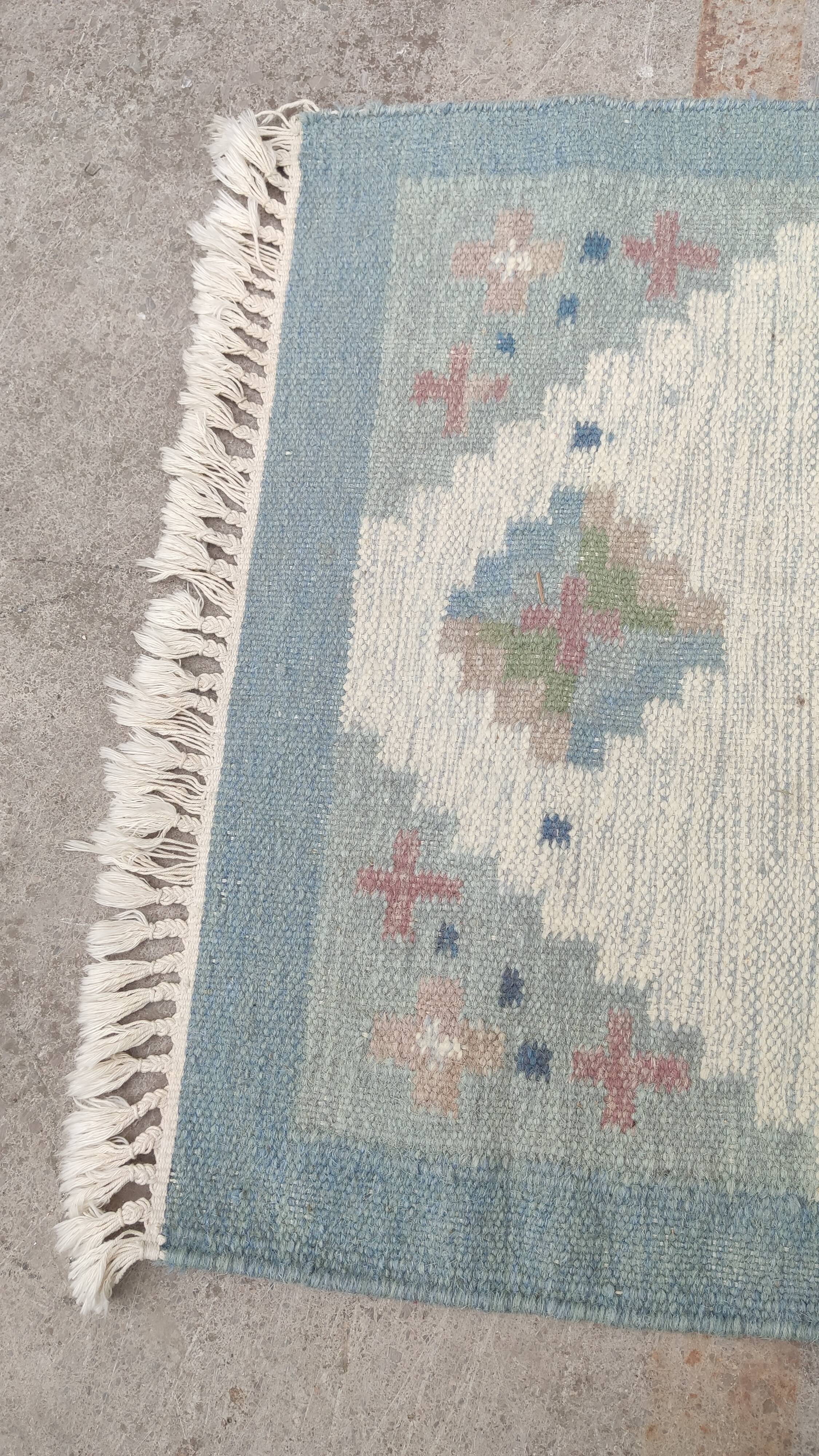 Carpets made of flat wool weaving, Swedish