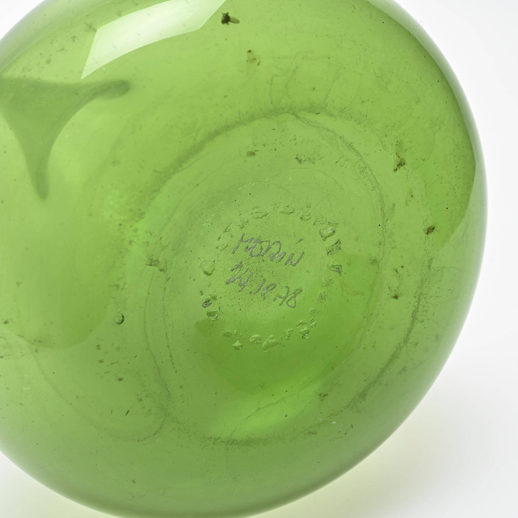 Green glass narrow-necked vase by Claude Morin, circa 1970
