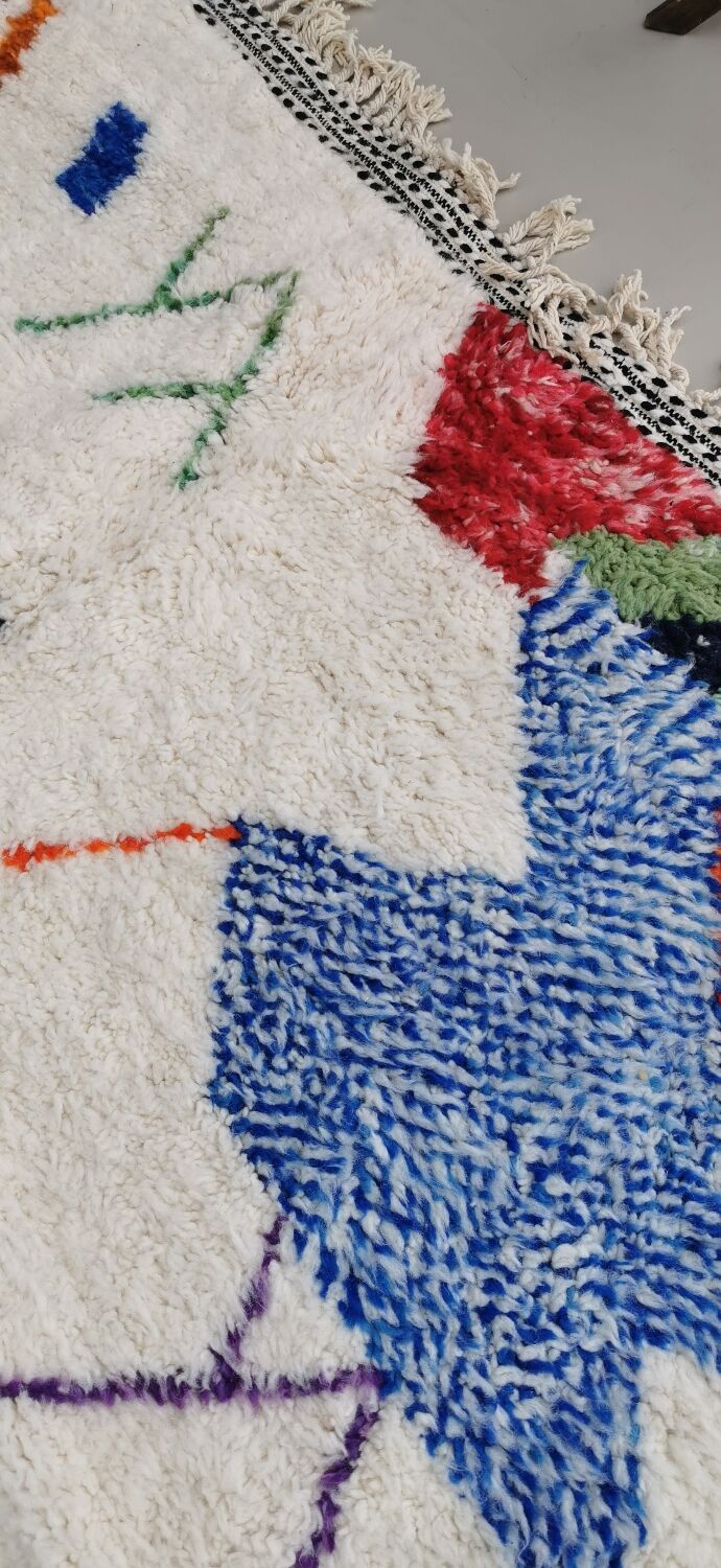 Berber carpet beni ouarain