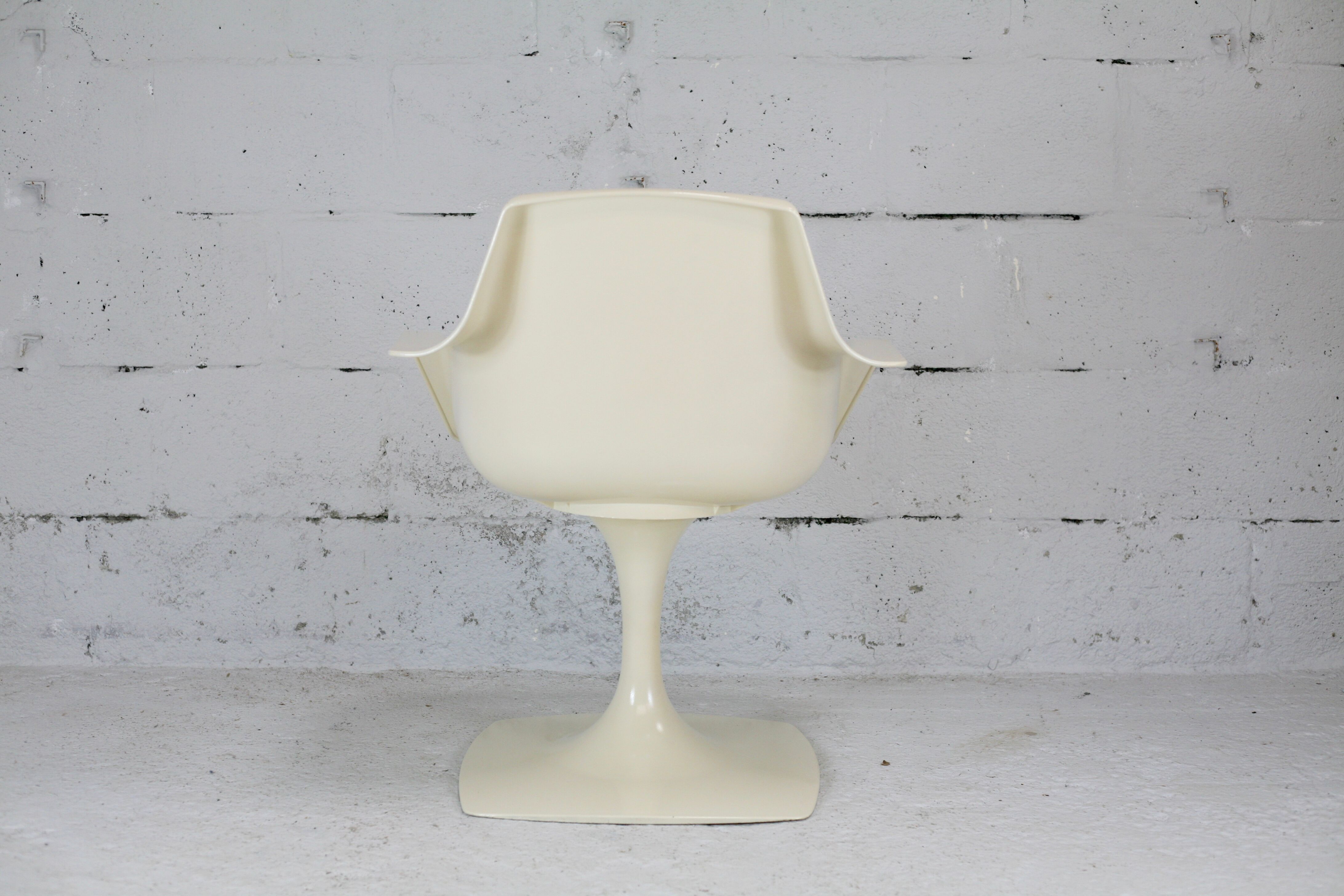 Armchair by Orlowski, resin, France, cira 1970, Stamp.