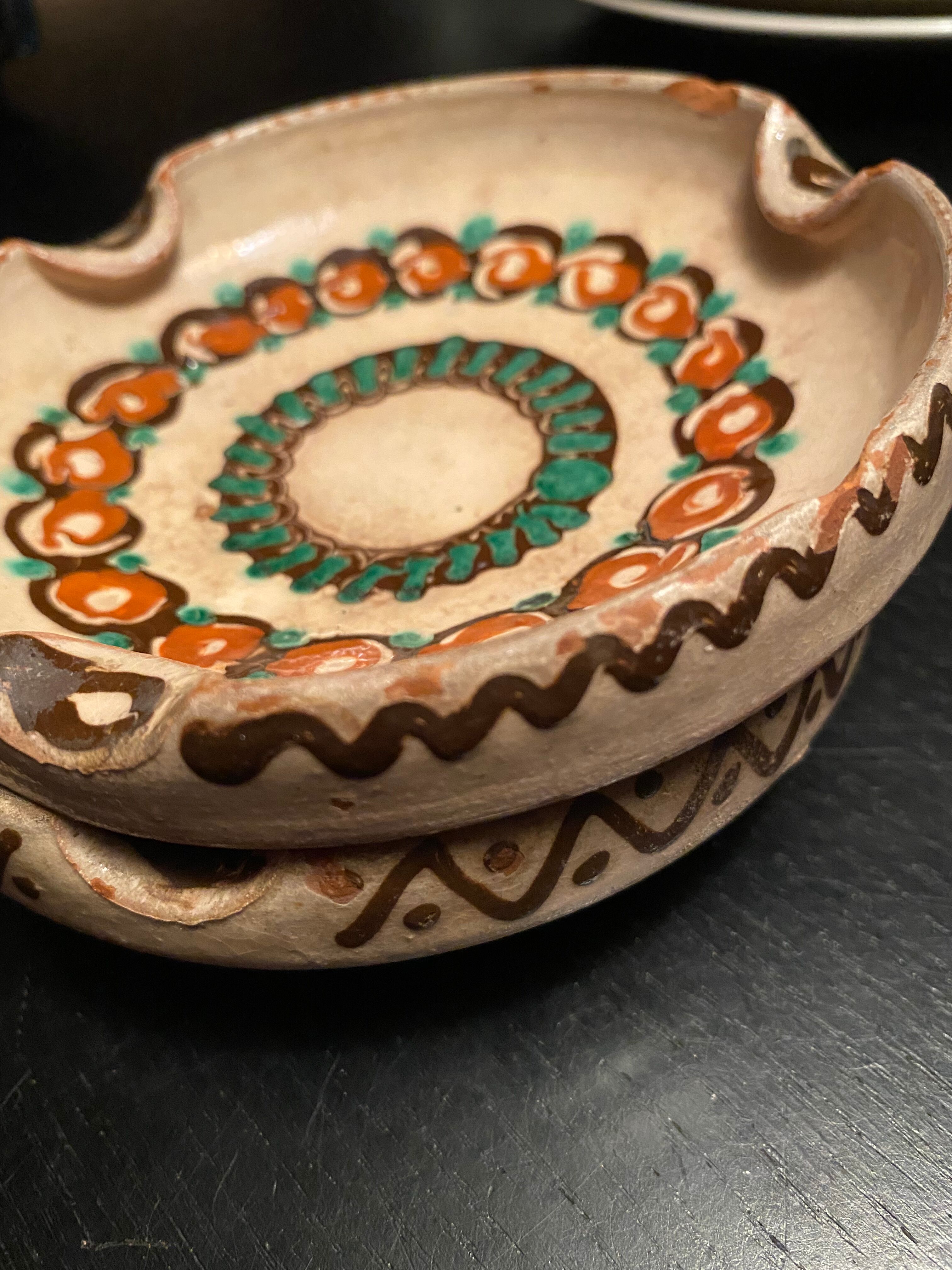 Two ceramic ashtrays from Horezu, 1950