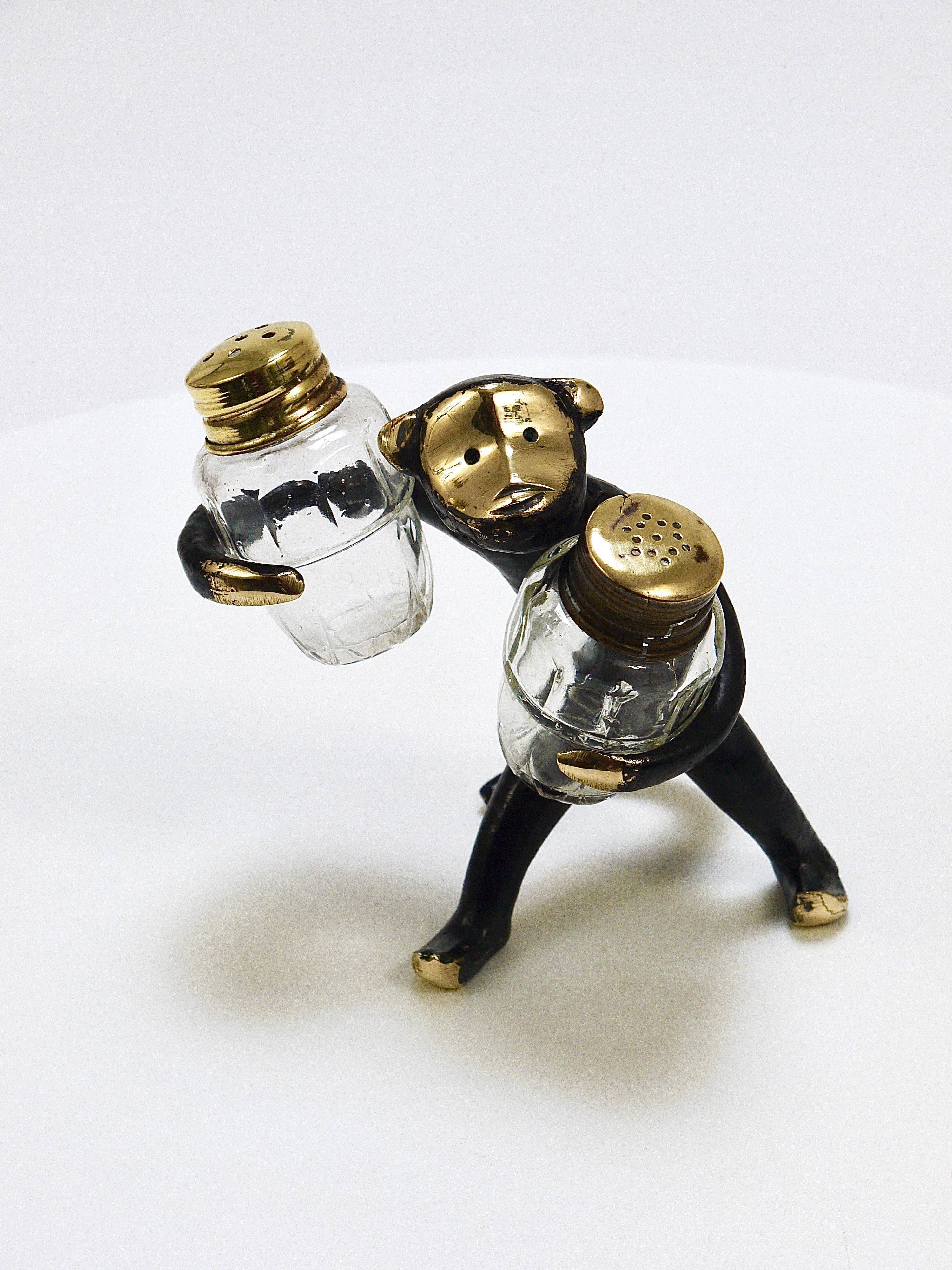 Set of salt and pepper shakers monkey Walter Bosse, Herta Baller, Austria, 1950s