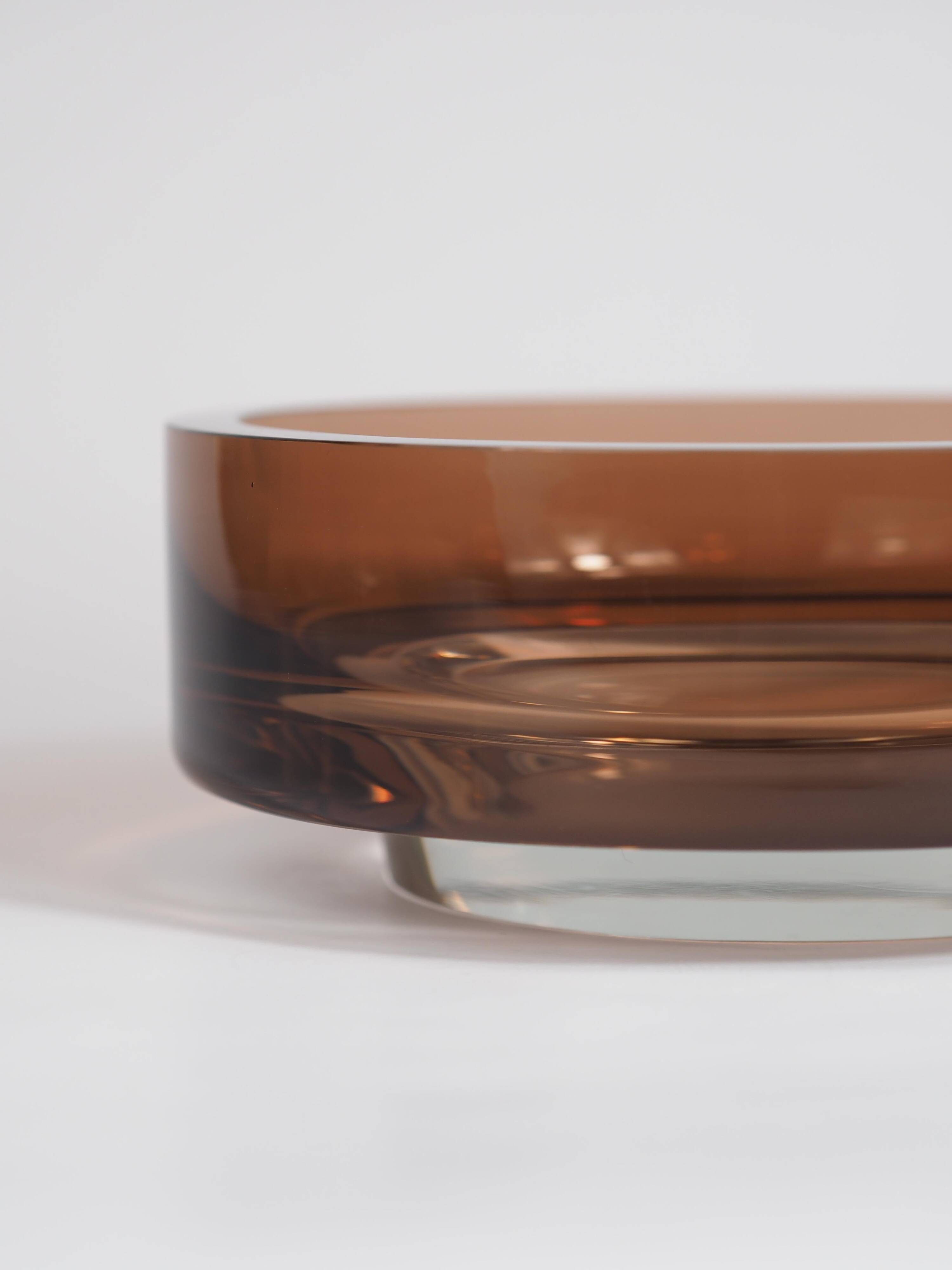 Rare bol en verre d'art moderne du milieu du siècle par Kaj Franck pour Nuutajärvi Notsjö