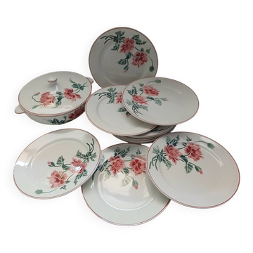 12 assiettes plates anciennes + soupière HBCM