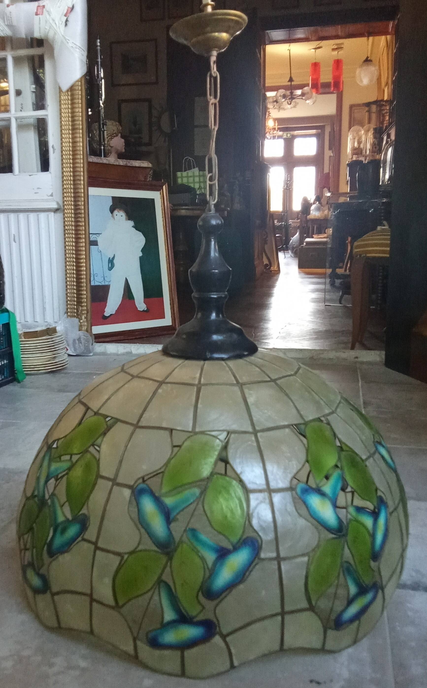Ancienne suspension vitrail style Art Nouveau