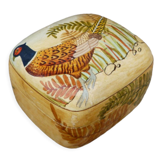Vintage box in papier-maché pheasant pattern