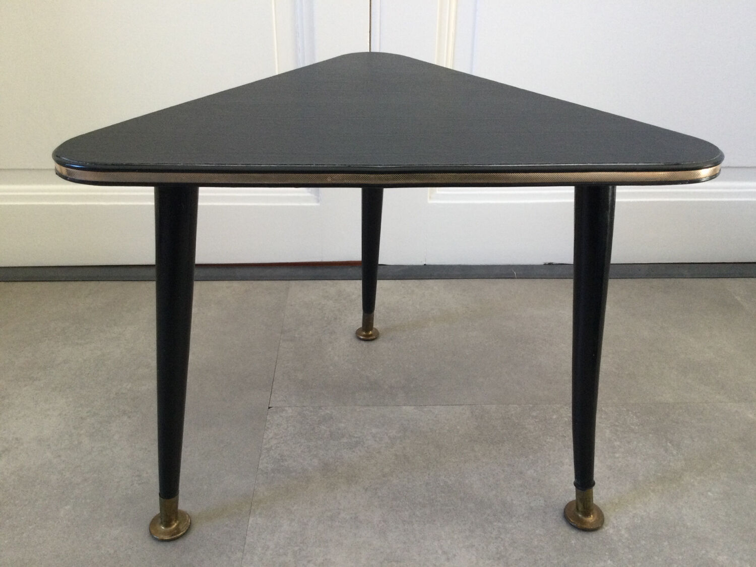 Tripod coffee table legs compass