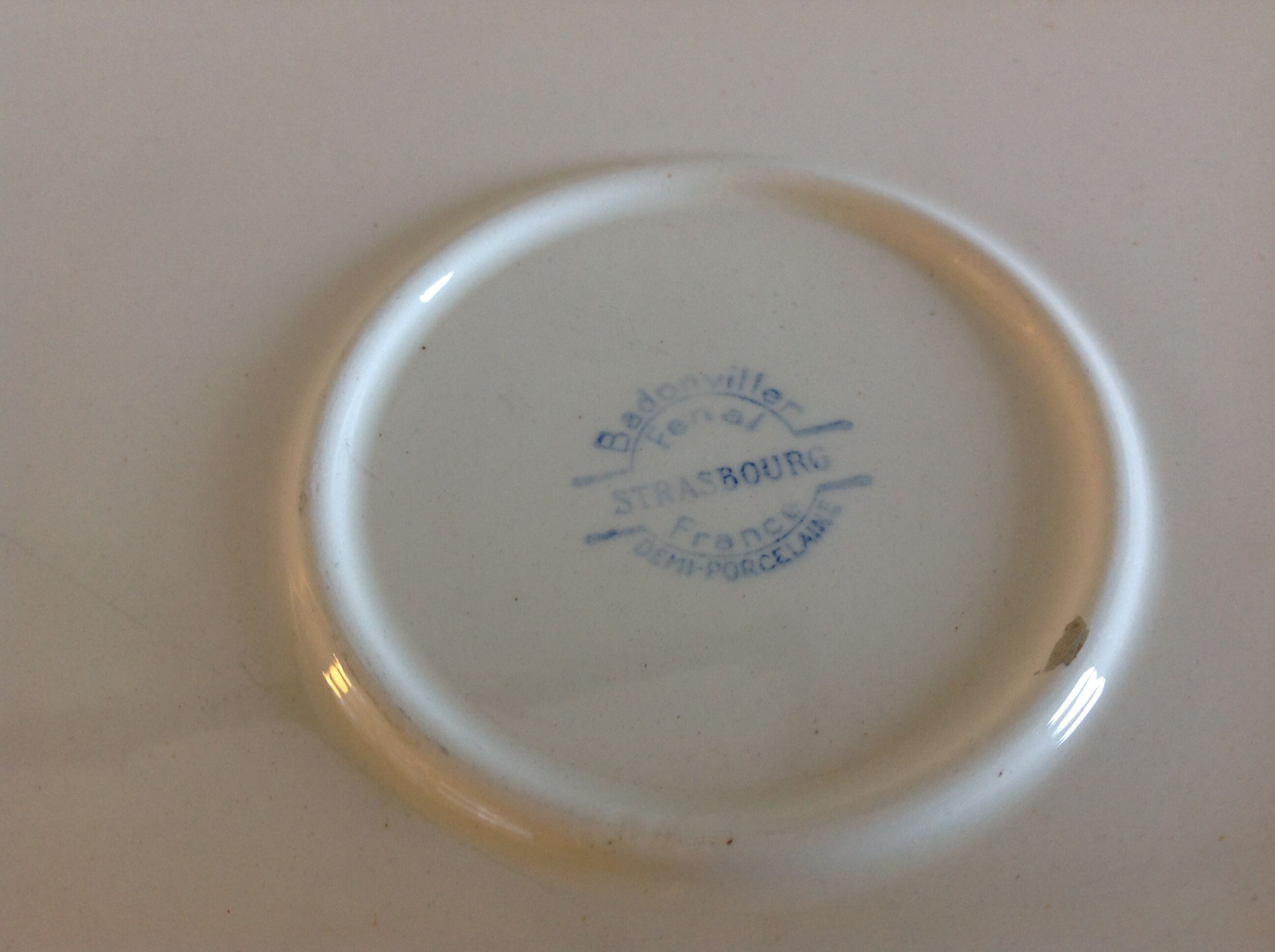 Pie dish décor Strasbourg faienceries of Badonvillers 50/60