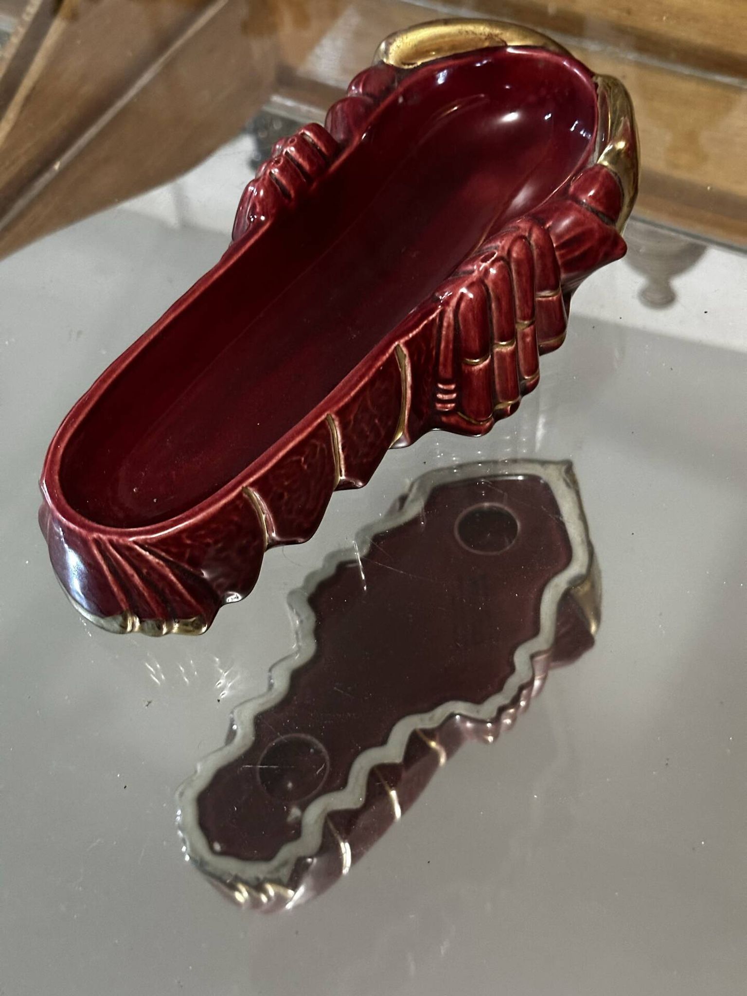 Pocket tray Michel Caugant, ruby-red ceramic and gilding - Vintage