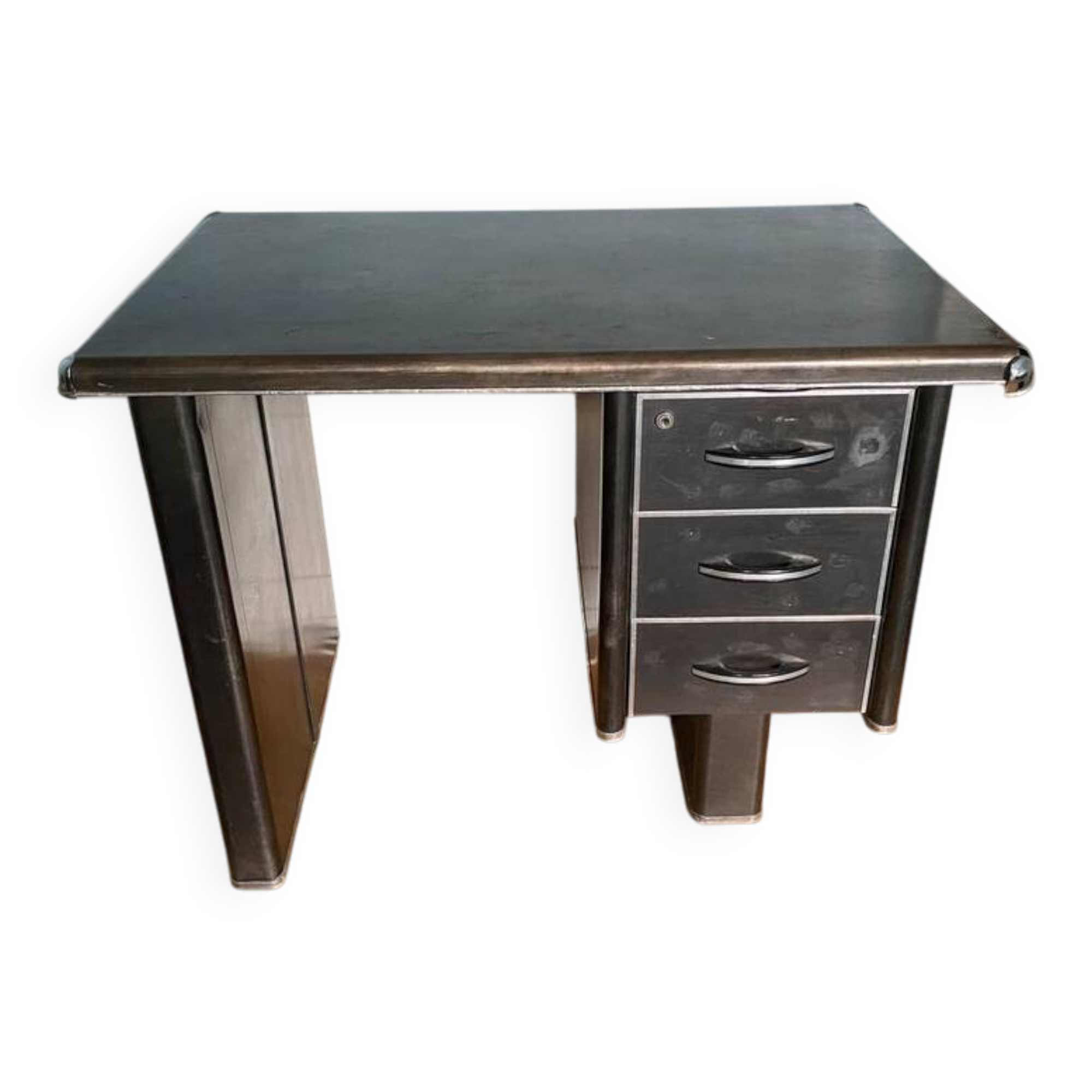 metal desk industrial style