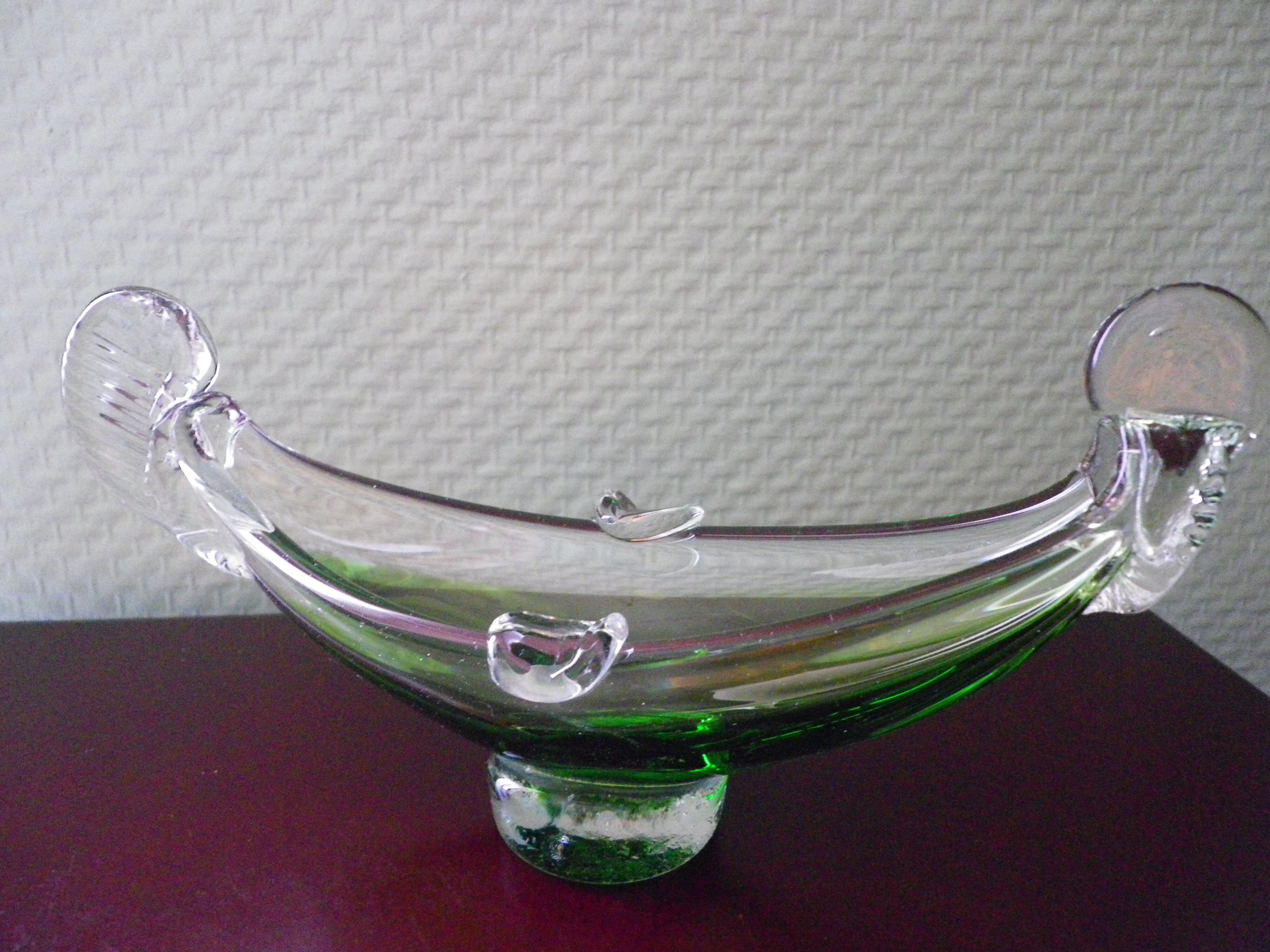 Murano glass ashtray in the shape of a gondola - Italy