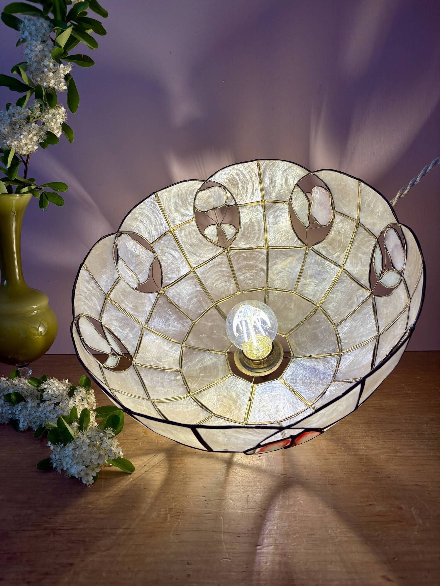 Vintage mother-of-pearl and brass lampshade pendant light with fruit decorations (2)